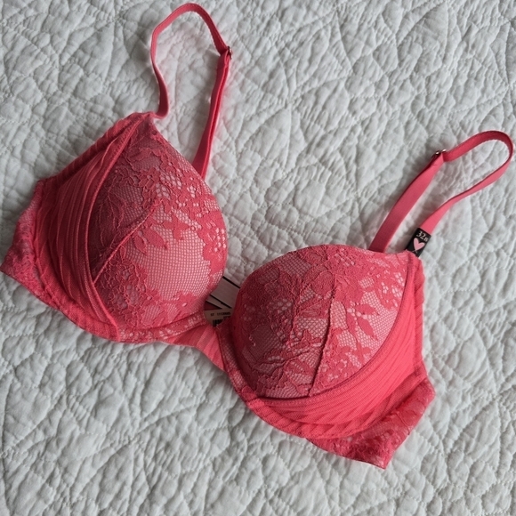 Victoria's Secret Dream Angels Push-up Bra Coral Pink 32B - Picture 2 of 13